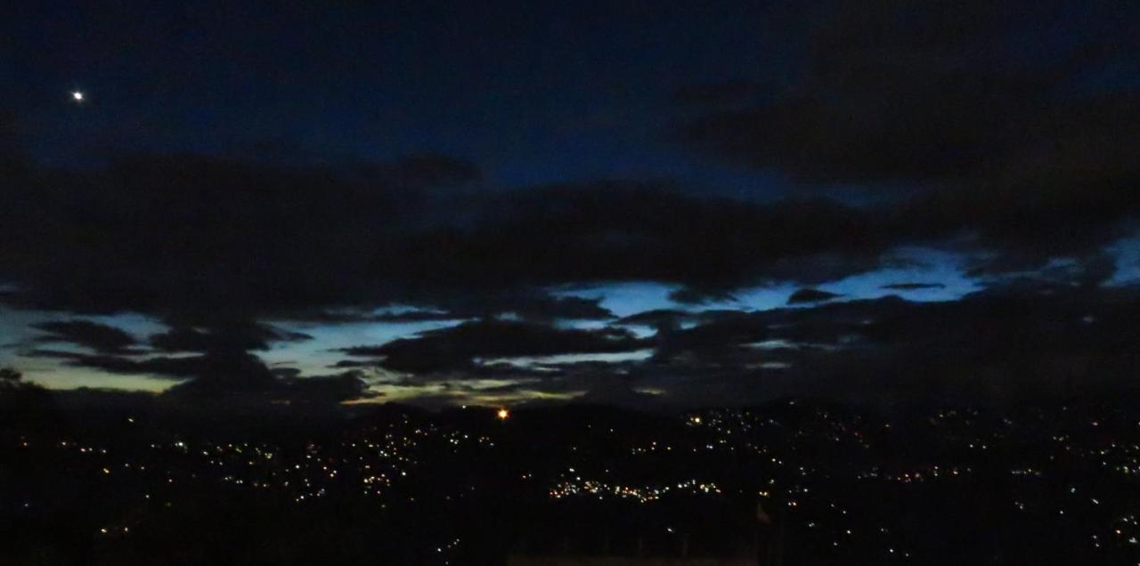 Family Homestay Kurseong 외부 사진
